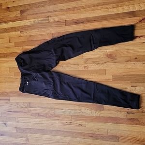 Under Armour women's heatgear leggings